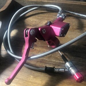 Pink Hydraulic Brake Lever with Cable